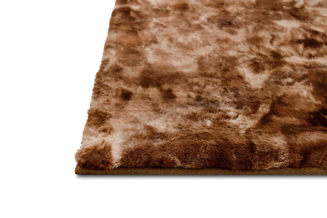 Rabbit-td-brown Area Rug