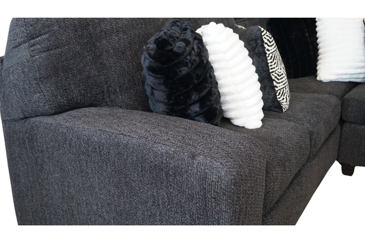 Fluff Daddy Black 907 XL Sectional