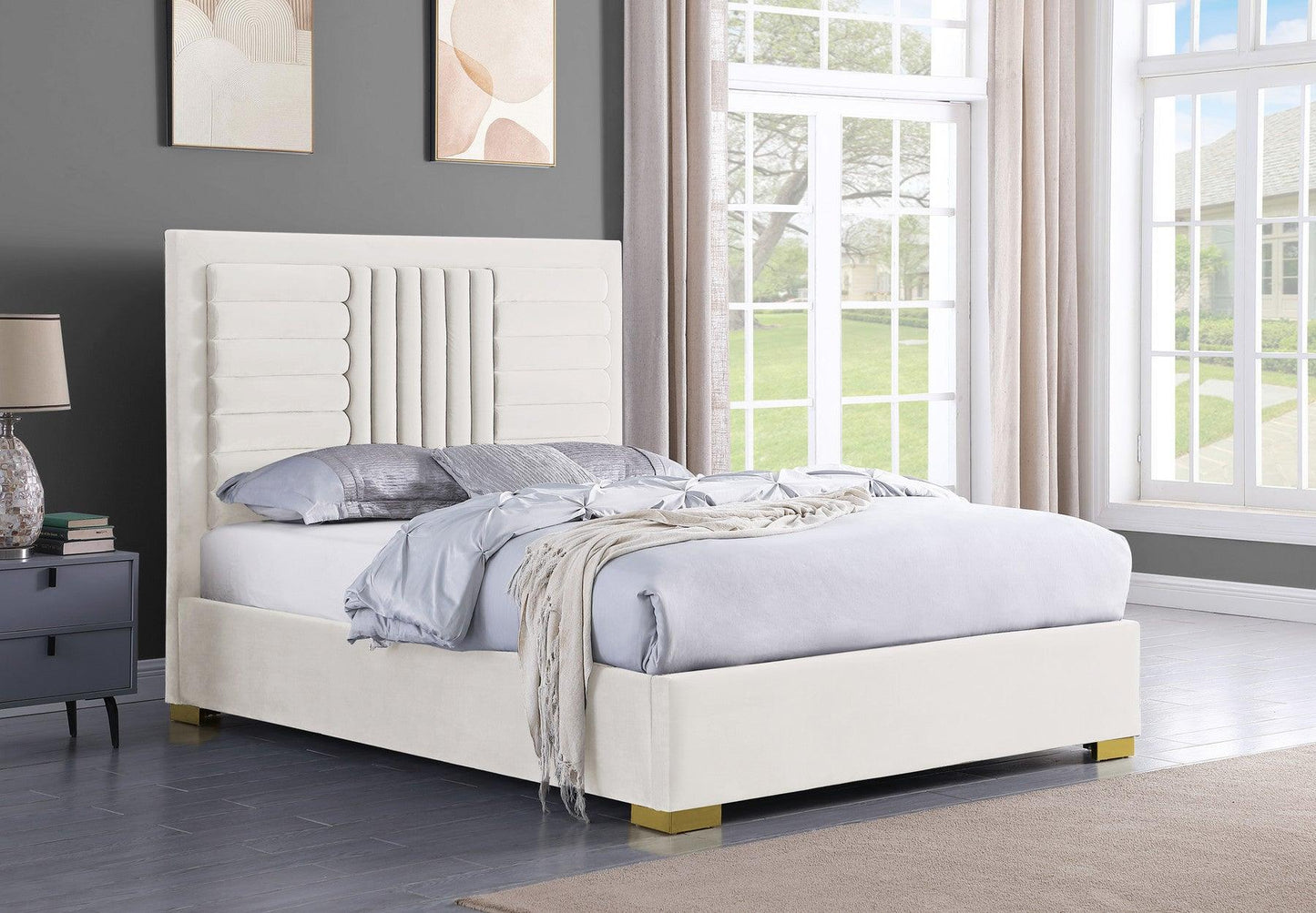 B820 Anita (Ivory) King Bed