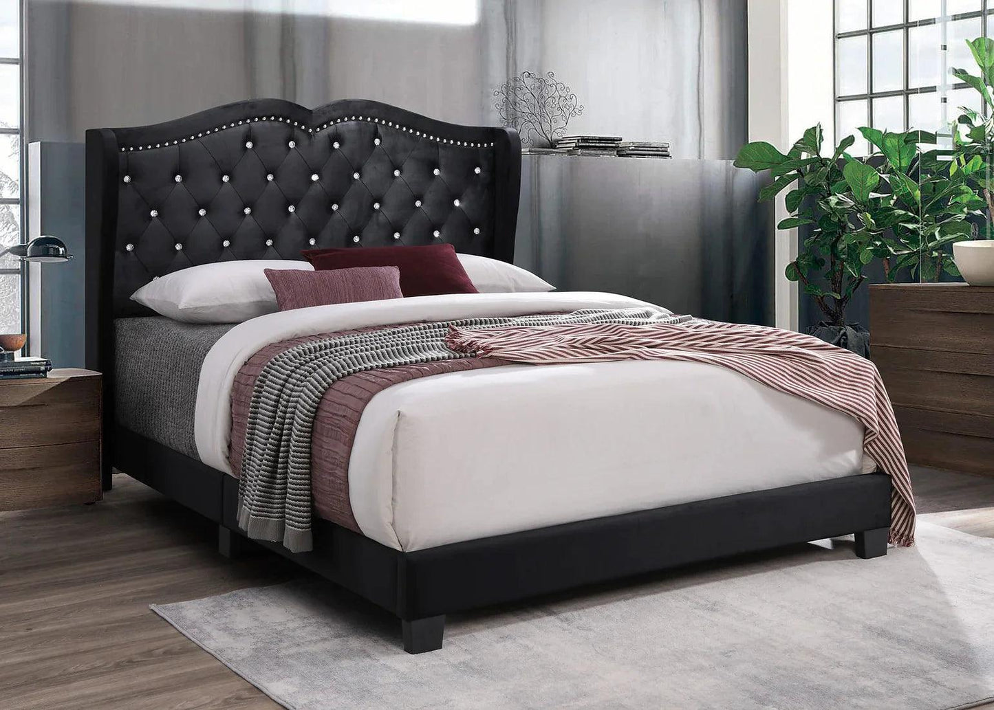 B9330 Elena (Black) King Bed