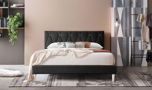 B8070 Kiran (Black) Full Bed