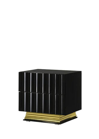 B84 Lila Bedroom Set