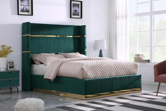 B786 Aspen Green Velvet Queen Bed