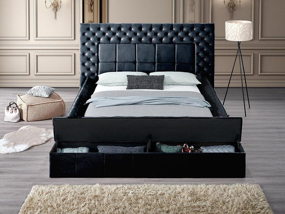 B9015 Emerald Black Queen Bed